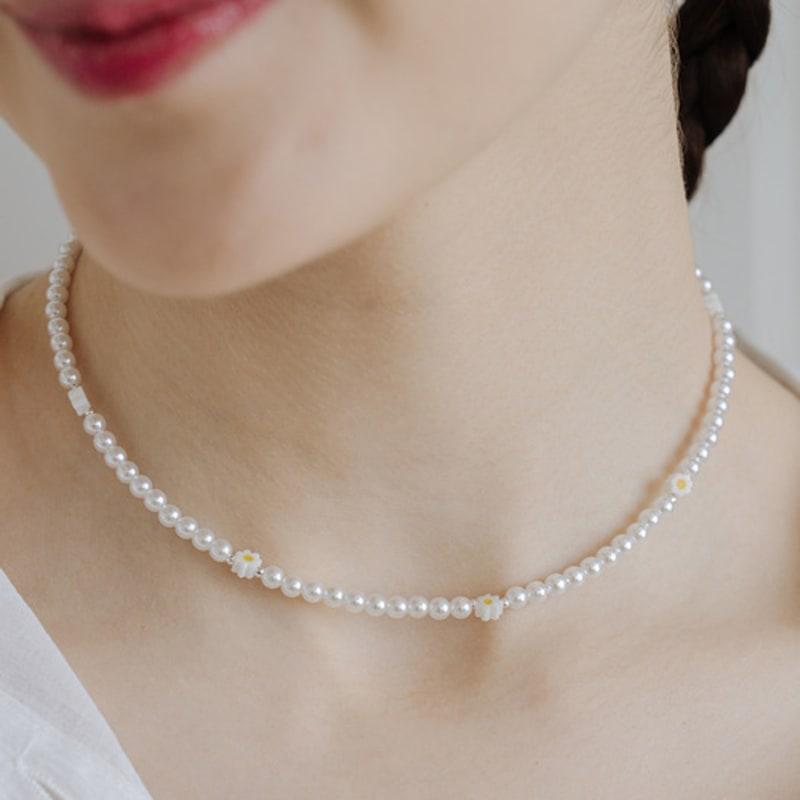 SCALETTO WIL202 Daisy PearlBeads Necklace
