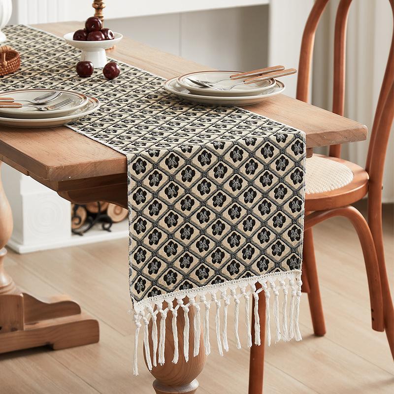 Măsuță de cafea americană Model cu culori contrastante Față de masă vopsită cu fir Ciucuri ondulați alb-negru Prosop de masă țesut