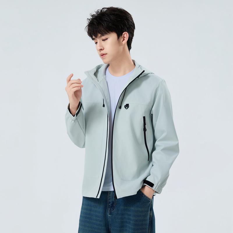 2025 Spring Outdoor Trendy Hooded Windbreaker for Couples - Fashionable Hiking and Mountaineering Jacket