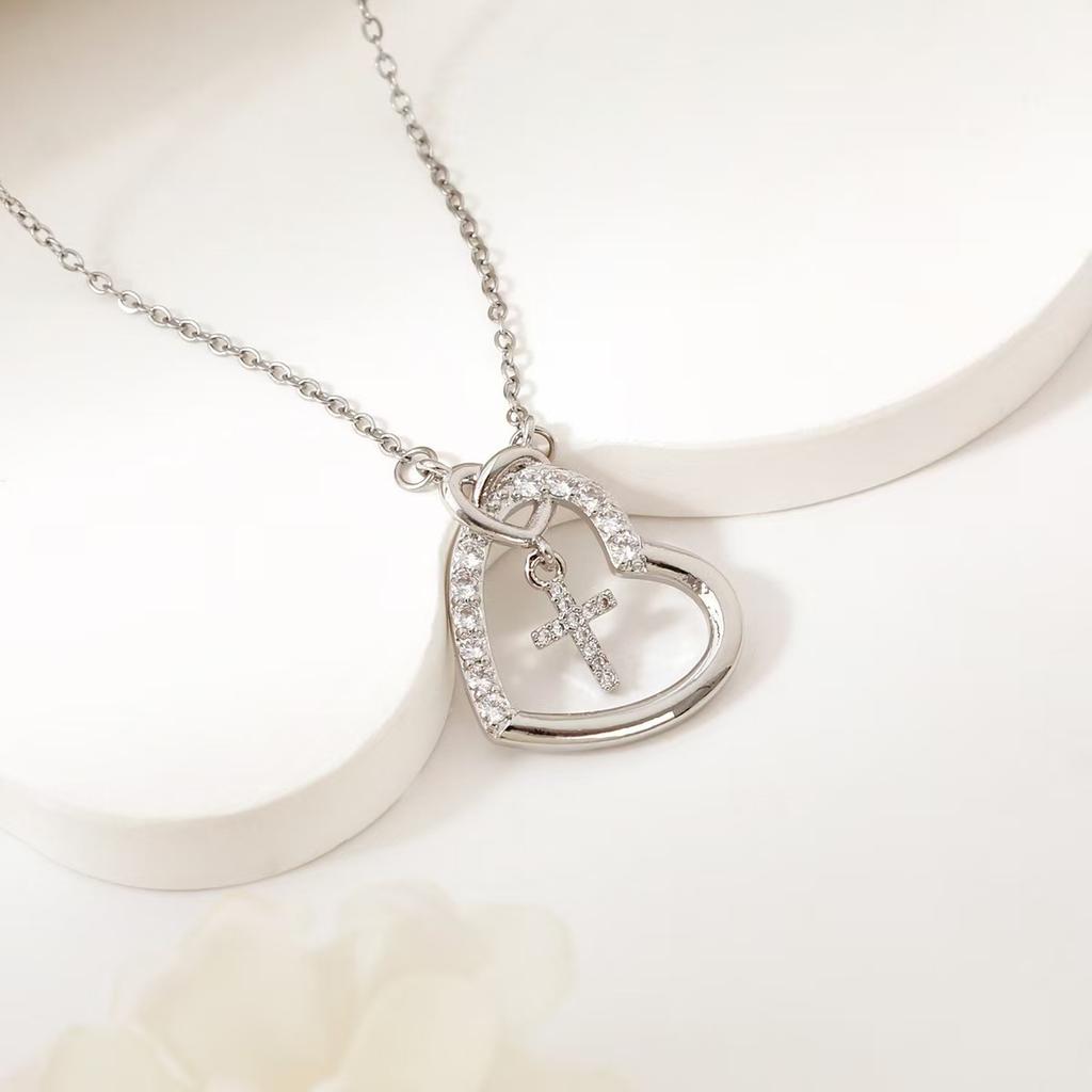 Love Cross New Heart Shape Love Ornament Clavicle Chain Necklace Pendant