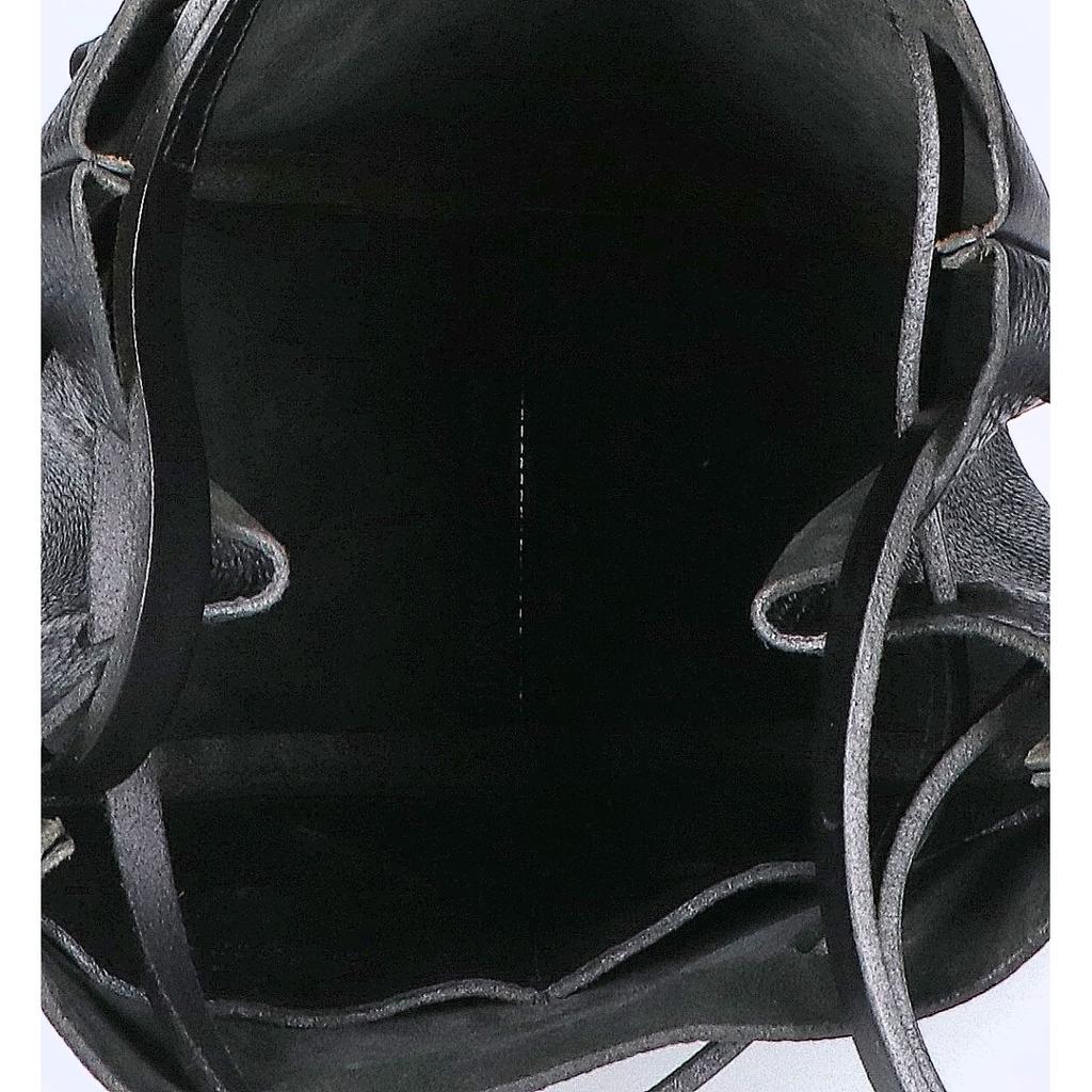 MIMI BERRY DAVOS Drawstring Shoulder bag blackUsed