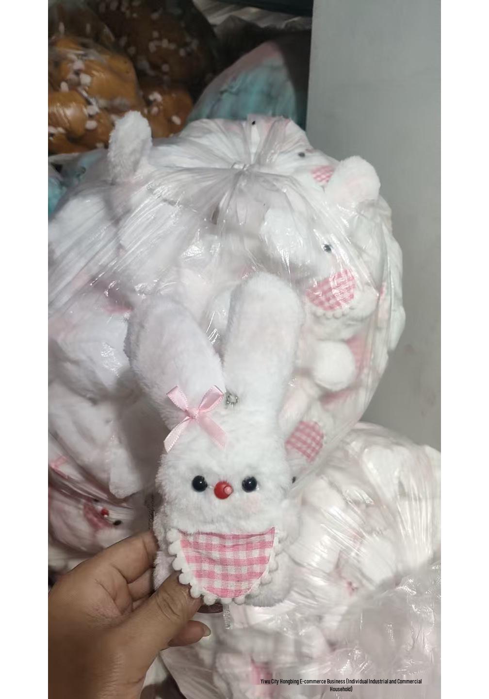Cute Long-Eared Rabbit Doll Pendant Keychain - Squeaky Plush Toy Ornament