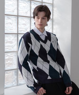 SELITIO Argyle V-Neck Soft Knit Navy