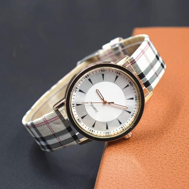 Fashion Plaid Student Watch With Quartz Movement For Casual Women