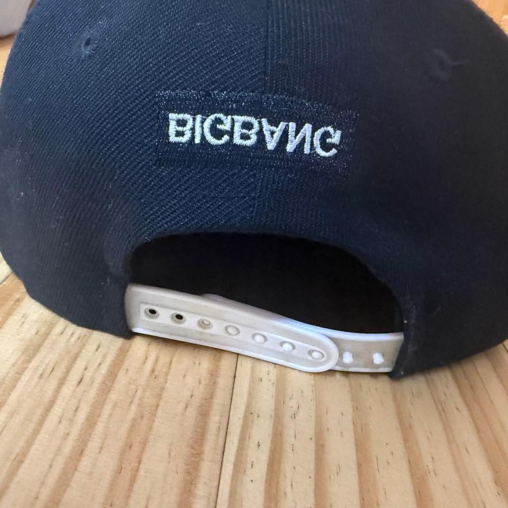 [GEBRAUCHT] BIGBANG Schwarze Kappe mit B B Logo Snapback