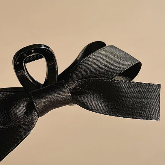 Women Hair Claw Bow-knot Strong Grip Solid Color Elastic Spring with Teeth Hair Decoration Hollow Out Large Barrette Lady Hair Pin Hair Accessories