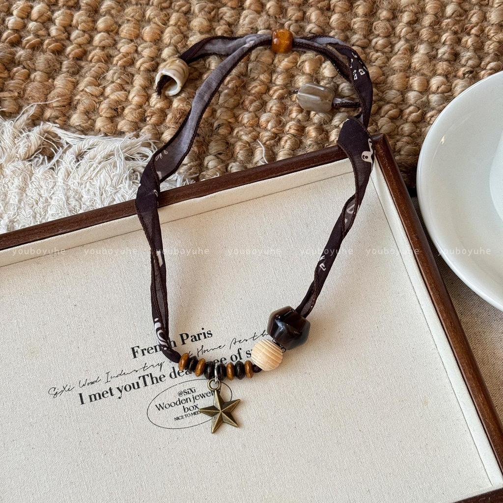 Früher Herbst Retro Merlotbrauner Seidenschal Halskette: Damen Zwei-Wege Pulloverkette Accessoire