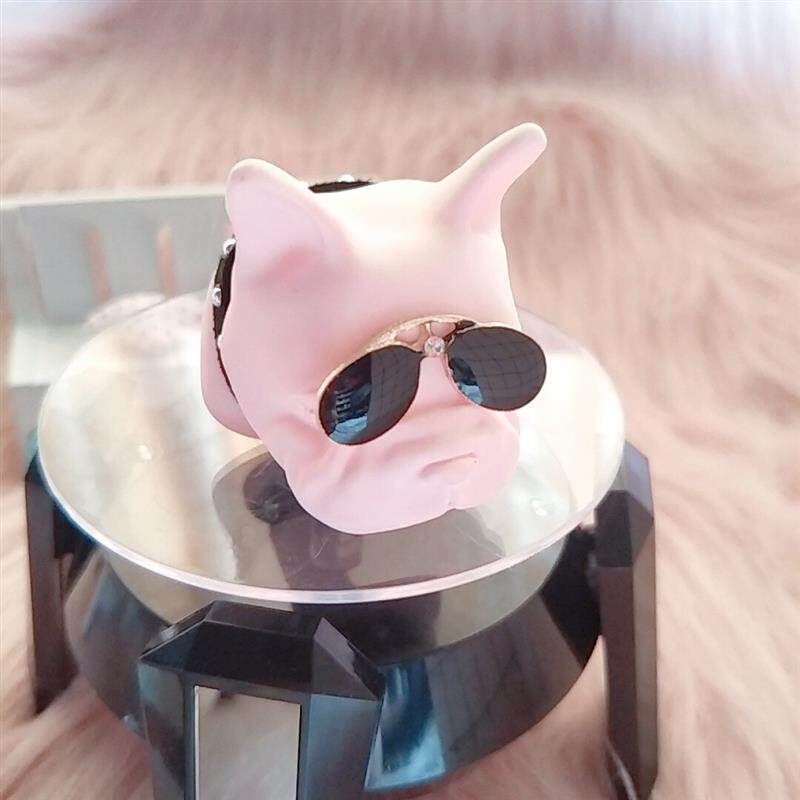 Creative Car Accessories Car Fragrance Diffuser Stone Dog Head Car Air Freshener Clip for the Year of the Dog Gift