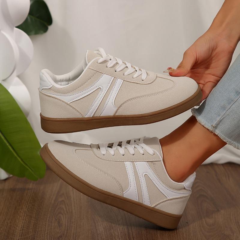 Large size white shoes women's new retro casual versatile fashion round head sports thick baseplate shoes