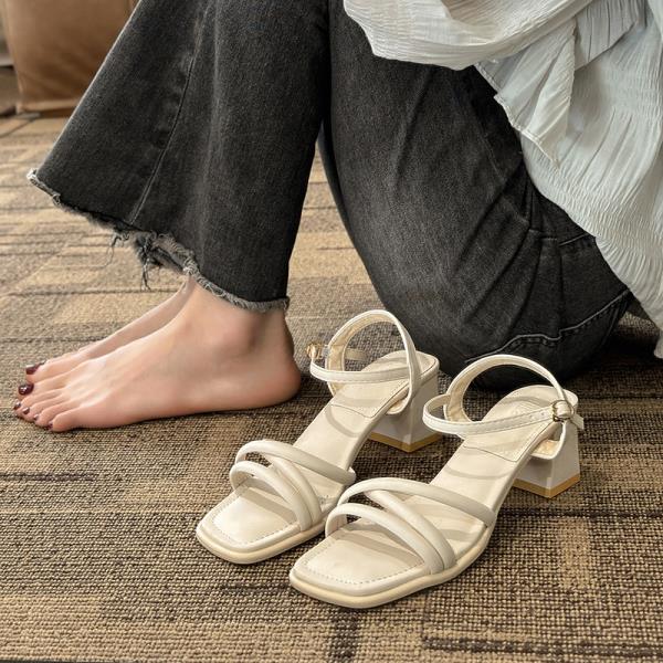 

Fashion Comfort Shoes for Women 2025 Summer Female Sandal Med Clear Heels Square Toe Buckle Strap Spring New Girls Medium Retro High 35
