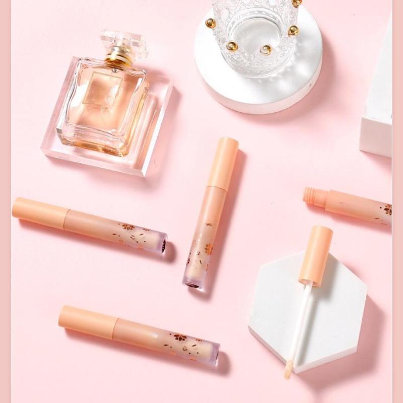 1Pcs Highlighting Whitening Concealer Foundation