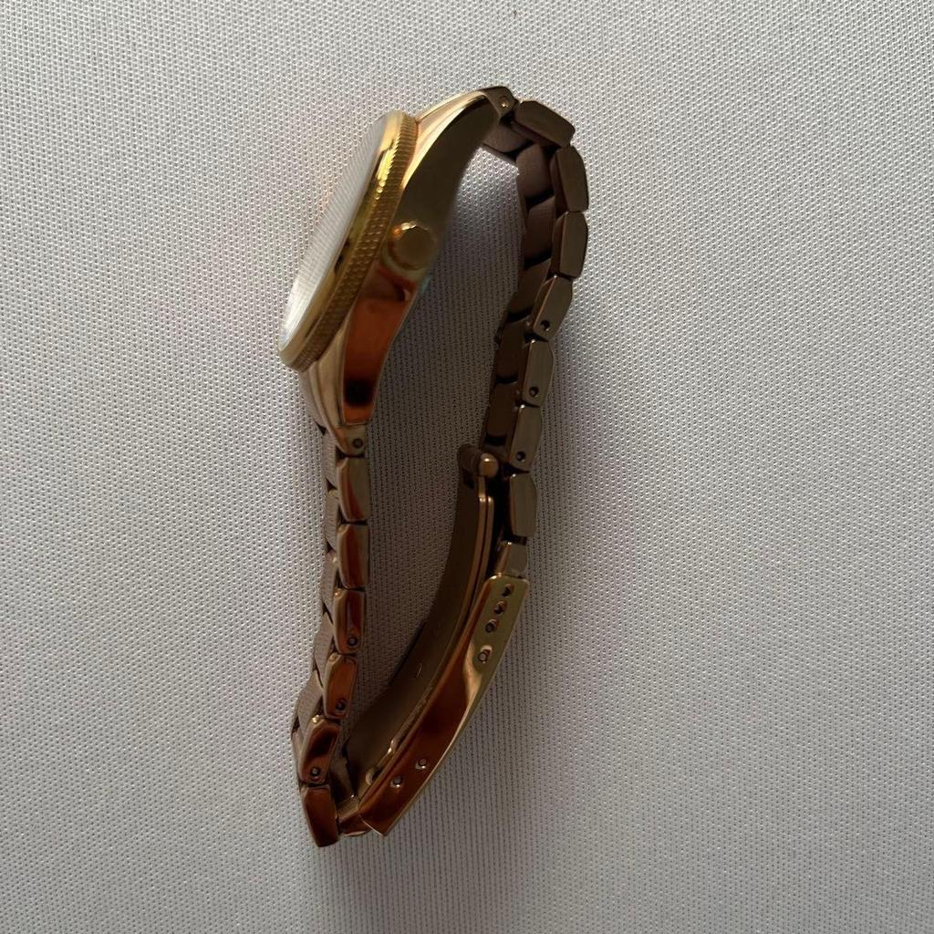Used FOSSIL Watch Ladies Gold