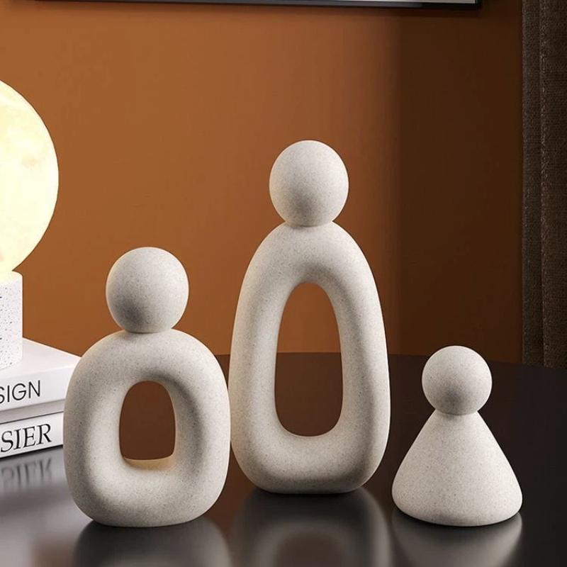 

Modern Resin Abstract Family of Three Sculpture – Minimalist Home & Office Decoration Gift B