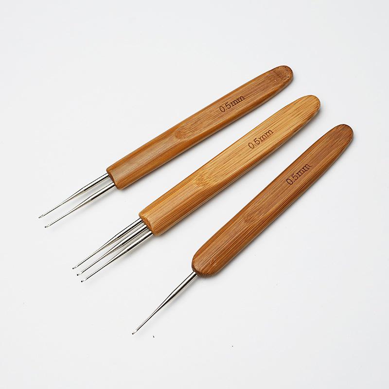 3Pcs 0.5/0.75Mm Wooden Hair Crochet Needle Dreadlocks Braids Hair Crochet Hook Single/Double/Three Head Hair Crocheting Needles