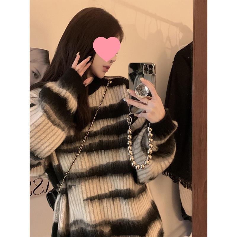 Striped Casual Round Neck Pullover Knitwear - 2025 Autumn/Winter Loose Long Sleeve Women's Sweater