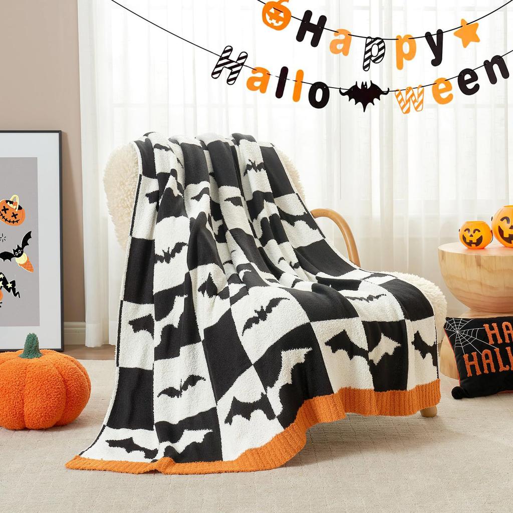 Halloween Flannel Throw Blanket – Soft Cozy Lightweight Blanket for Couch, Bed, Sofa (4050 Inches)