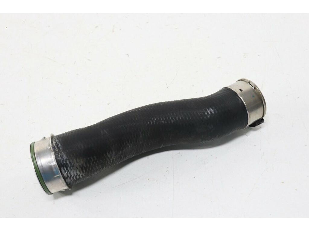 BMW Engine Air Intake Hose (Right) 13717629284 Car Accessory