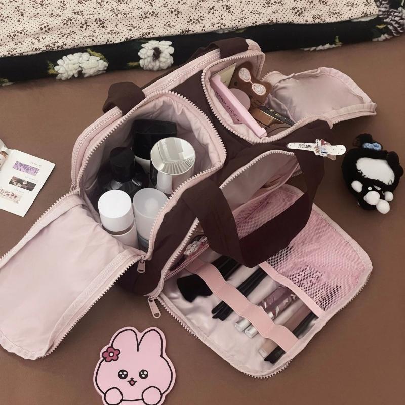Large Cosmetic Storage Pouch Lightweight Toiletry Bag Durable Gym Handbag Skincare Products Makeup Organizer Travel Accessories