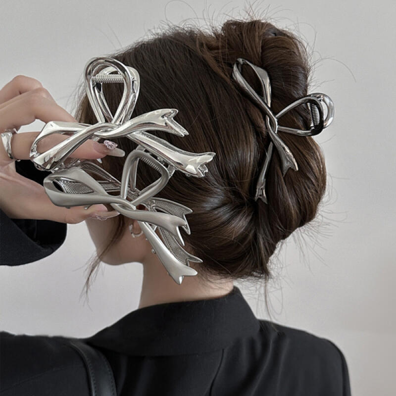 Podibi Silver Metal Ribbon Hair Clip Option 1