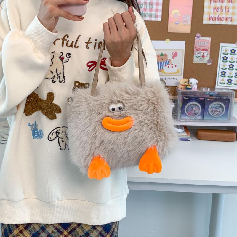 

Нишевая мультяшная сумка для мобильного телефона, модная плюшевая маленькая сумка, женская осенне-зимняя новинка, персонализированная пушистая сумка-мессенджер хаки