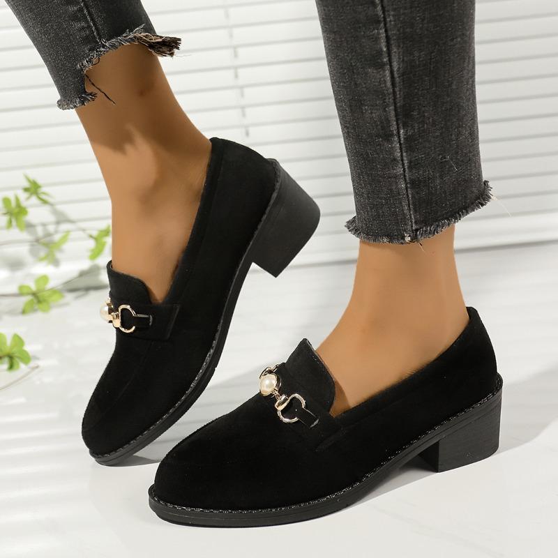 Dámské boty Nové nazouvací dámské vysoké podpatky Módní kovová dekorace Kancelář a kariéra Horký prodej Nadměrné velikosti Podpatky Dámské