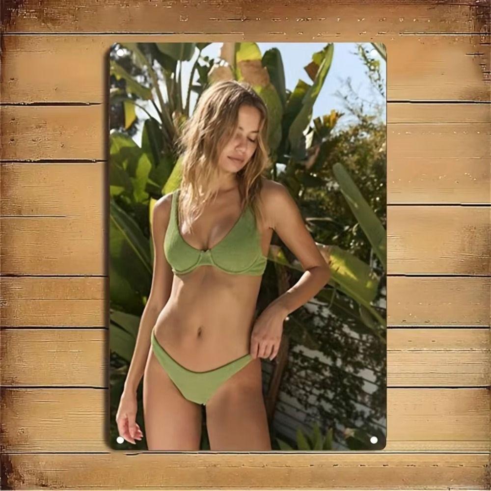 Metal Sign Vintage Girl Green Sweater Room Decor Wall Art 20x30 cm