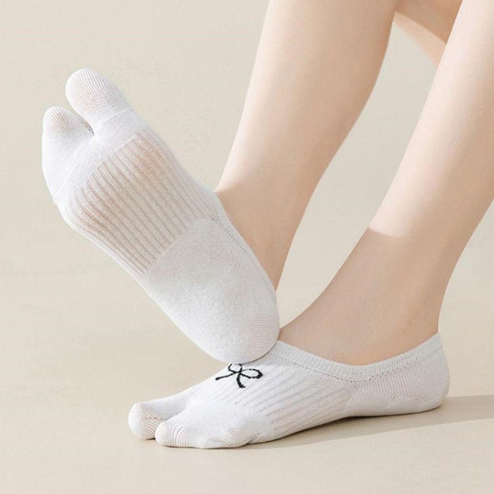 3Pairs Breathable Two Toe Boat Socks Invisible Split Toe Ankle Socks Sweet Bow Socks  Summer