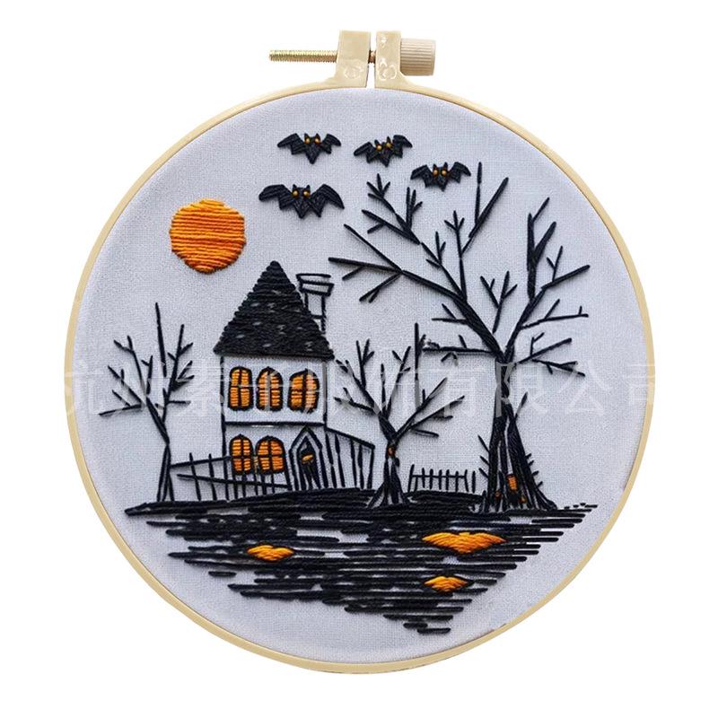 Skull and Bat Pattern Halloween Embroidery Kit - Handmade DIY Gift Materials + 15cm bamboo-style hoop