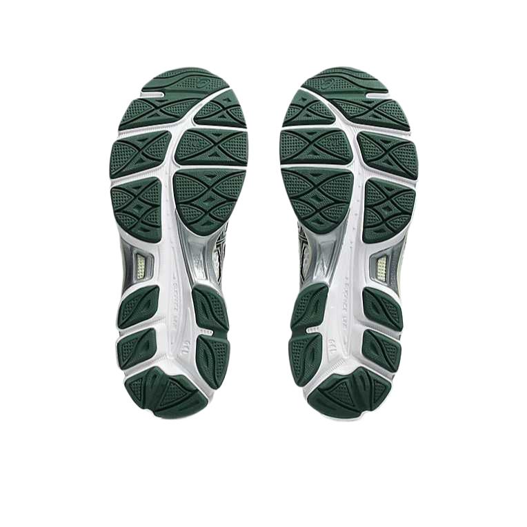 Asics Gel Cumulus 16 White Forest Night Men Sneakers 1203A733-105