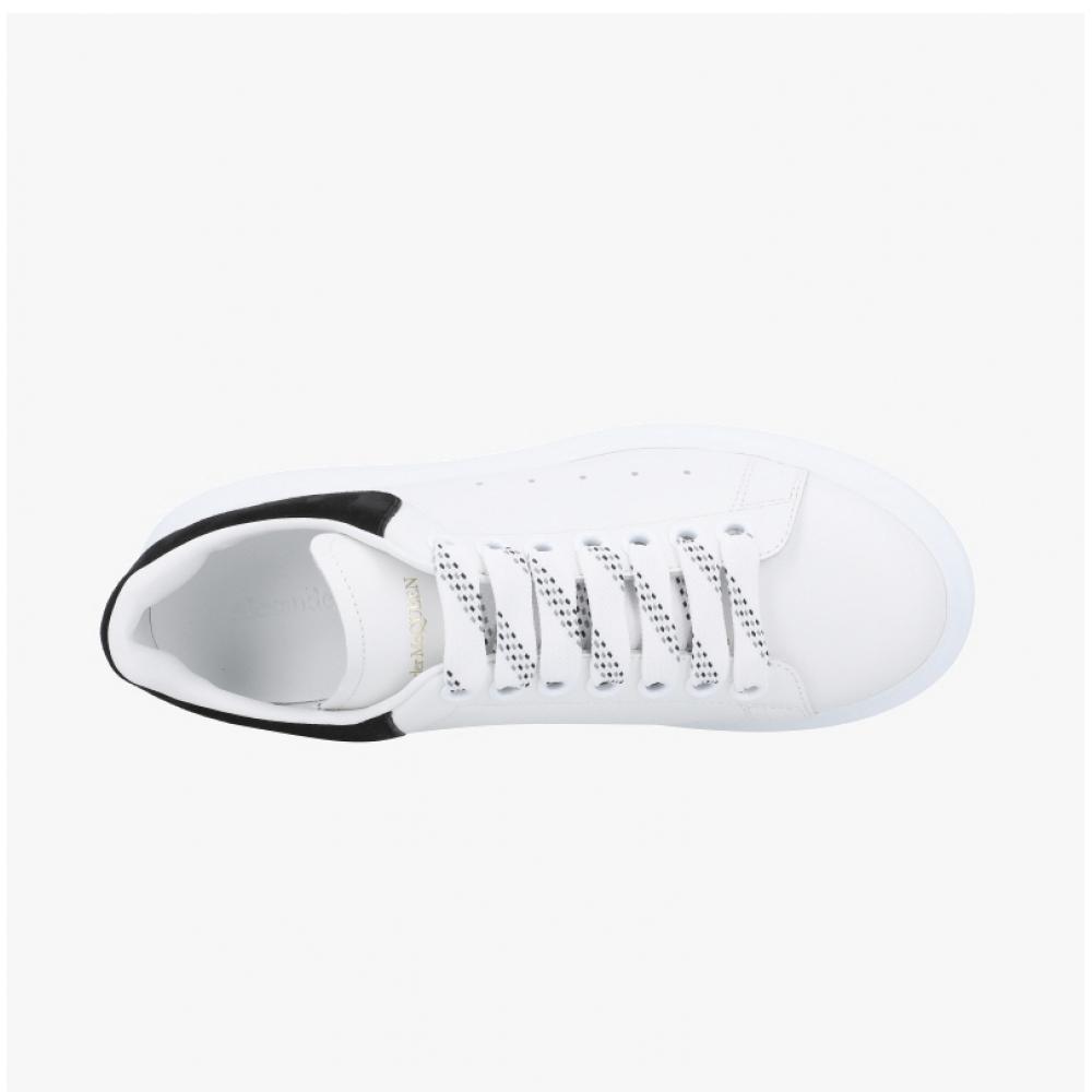 Alexander Mcqueen Scarpe da ginnastica basse con linguetta nera suola interna 553770 Wiaih 9061