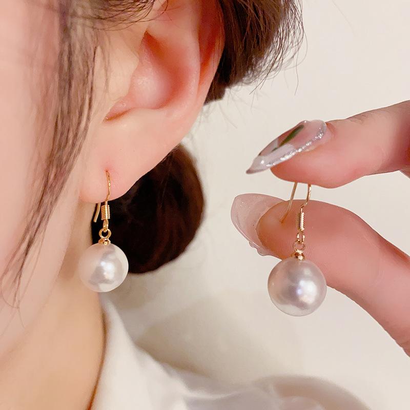 Heart Round Imitation Pearl Butterfly Leaf Tulip Flower Drop Earrings Women Wedding Geometry Jewelry Trend Creative Accessories