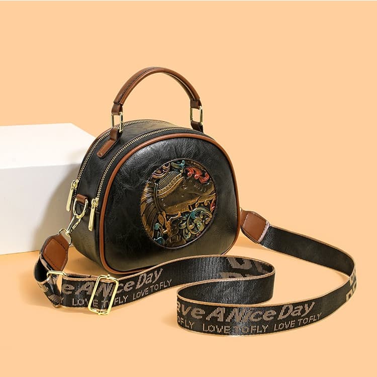 

Vintage embossed soft leather small round bag women s shoulder bag чёрный