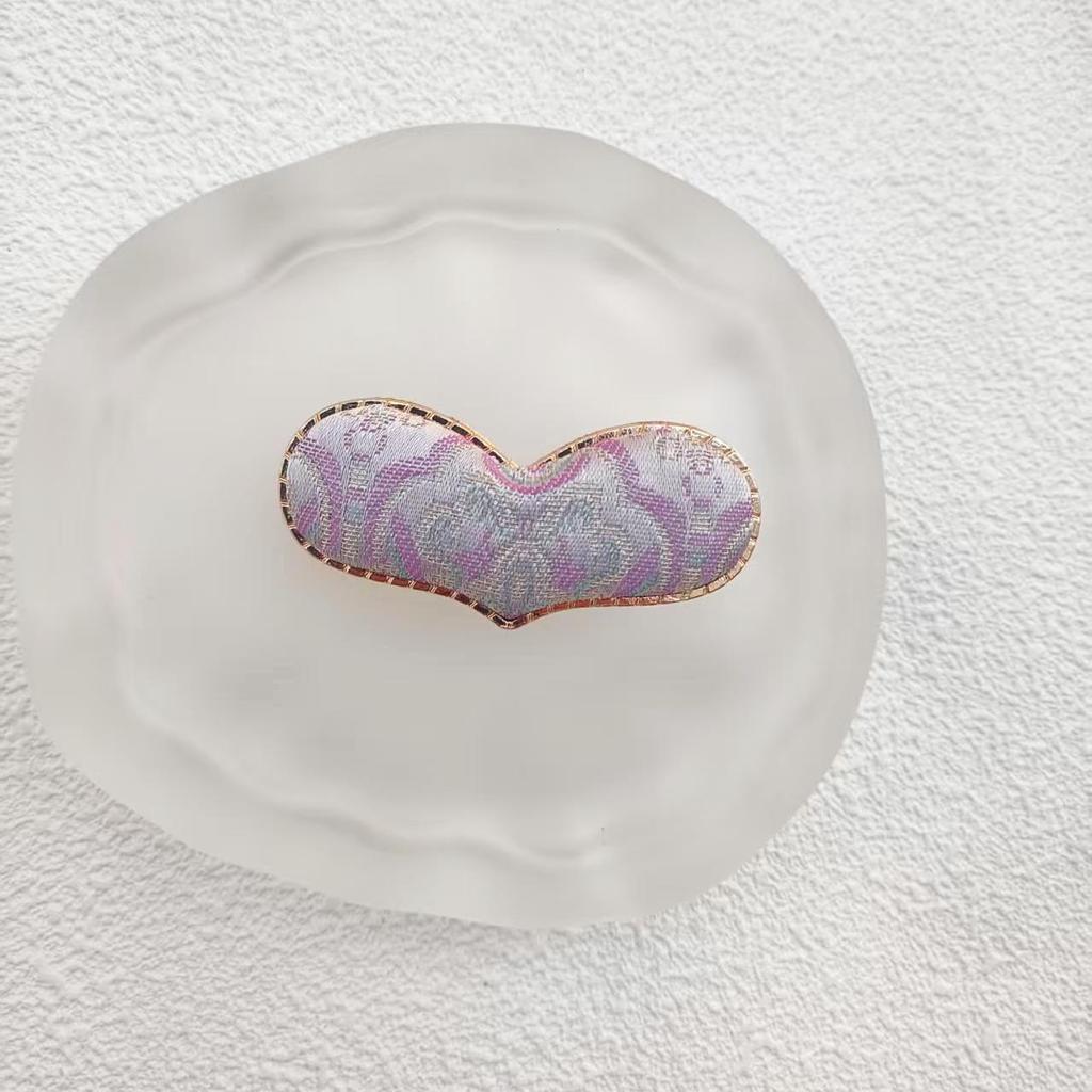 Handgefertigte chinesische bestickte Haarnadel - Brokat-Entenschnabel-Klammer