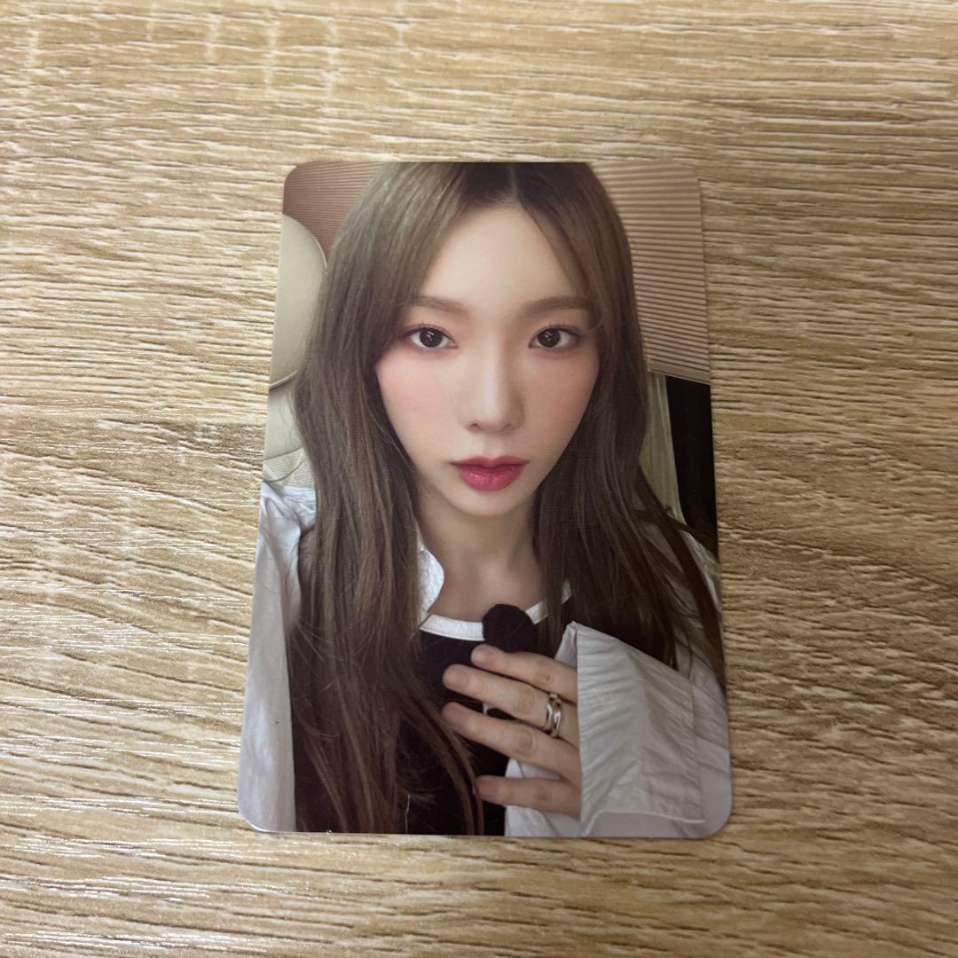[USED] Girls  Generation Taeyeon Perfume Photocard 15th Anniversary