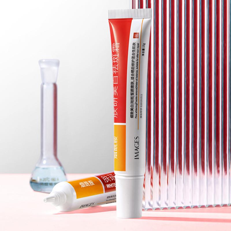 Crème blanchissante et anti-taches de rousseur pour éclaircir les taches et éclaircir le teint Crème anti-taches de rousseur rafraîchissante non grasse Produits de soins de la peau