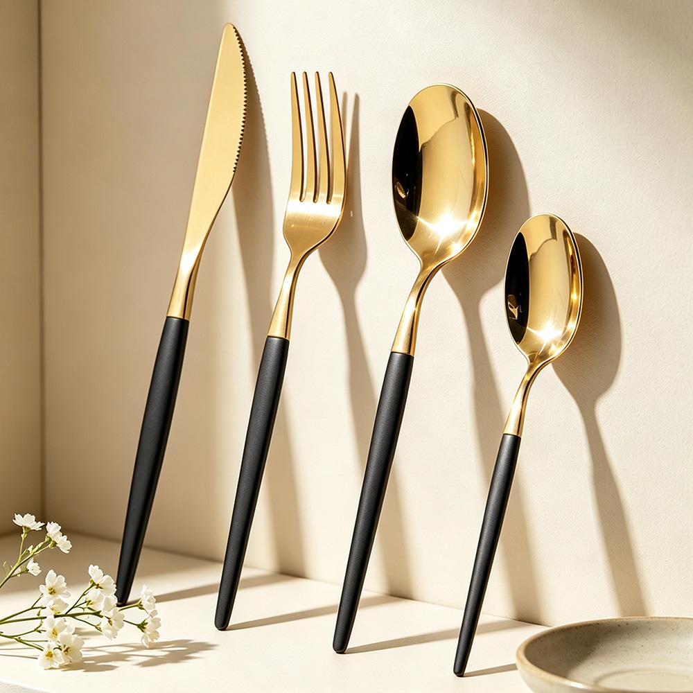 4Pcs/Set Stainless Steel Dinner White Gold Dinnerware Set Knife Fork Coffee Spoon Cutlery Set Kitchen Tableware Silverware Sets