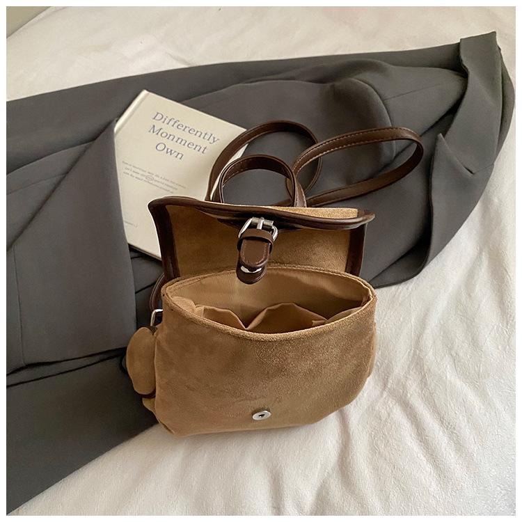 Trendy Kids' Candy Backpack 2025: Versatile Casual Travel Bag for Girls, Autumn/Winter Collection.