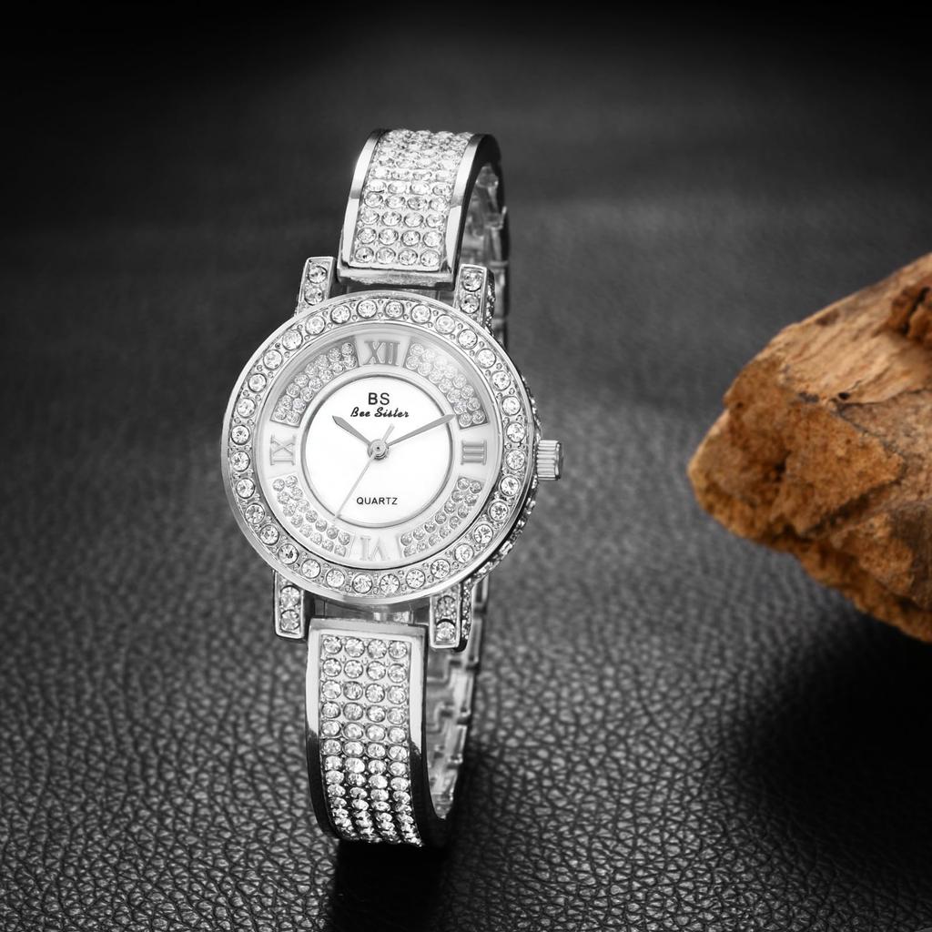 Süße Damen-Diamantuhr mit funkelnden Strasssteinen: Analog, Wasserdicht, Modeaccessoire - Valentinstag, Weihnachten, Geburtstagsgeschenk