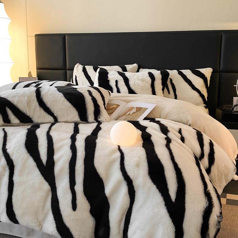 4Pcs Thickened Winter Faux Rabbit Milk Velvet Zebra Print Bedding Set Short Plush Soft Warm Duvet Cover Set Bed Sheet Pillowcase