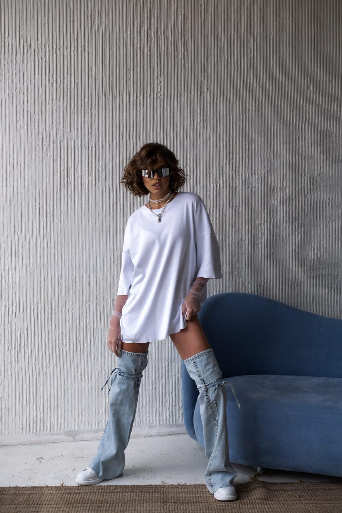 Mai Коллекция Taylor Oversize Белая футболка – купить по низким