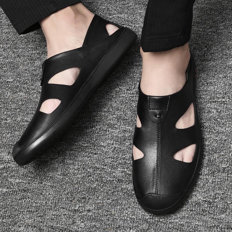 New 2024 Summer Genuine Leather Mens Casual Beach Designer Luxury Business Formal Driving Shoes for Men Fashion Sandals Slippers