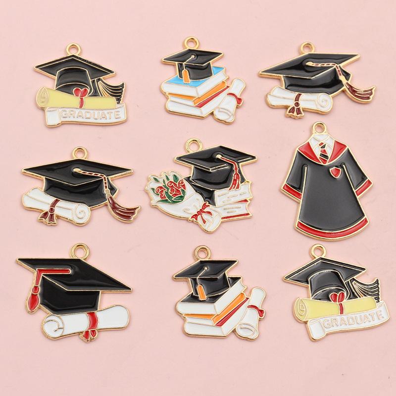 Grad Cap Pin High-Quality Grad Pin Class Of 2025 Pin Decorative Graduation Badge For College Graduation Ceremony Academic