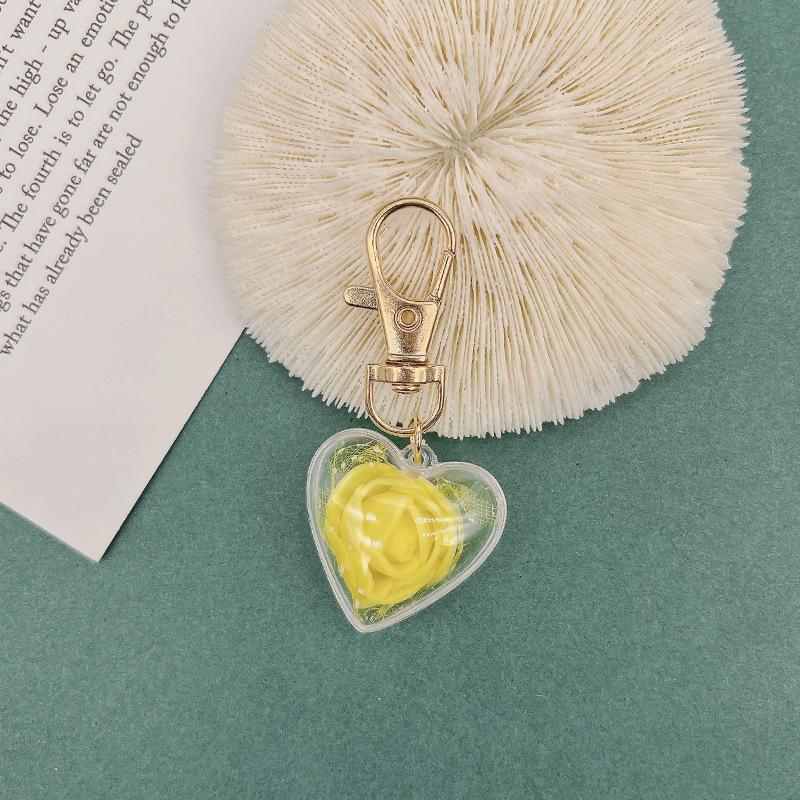 Cross Border Vibrant Valentine s Day Heart-Shaped Preserved Rose Keychain Pendant жёлтый