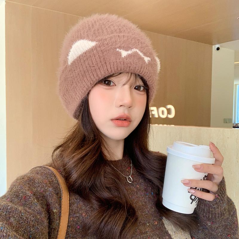 Autumn and winter hat female cute cat knitted wool hat small fresh winter student pullover hat