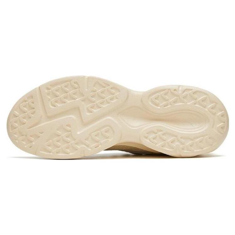 Anta Slip Resistant, Abrasion Resistant, Lightweight Low Top Sports Casual Shoes Beige Khaki 912328815-2