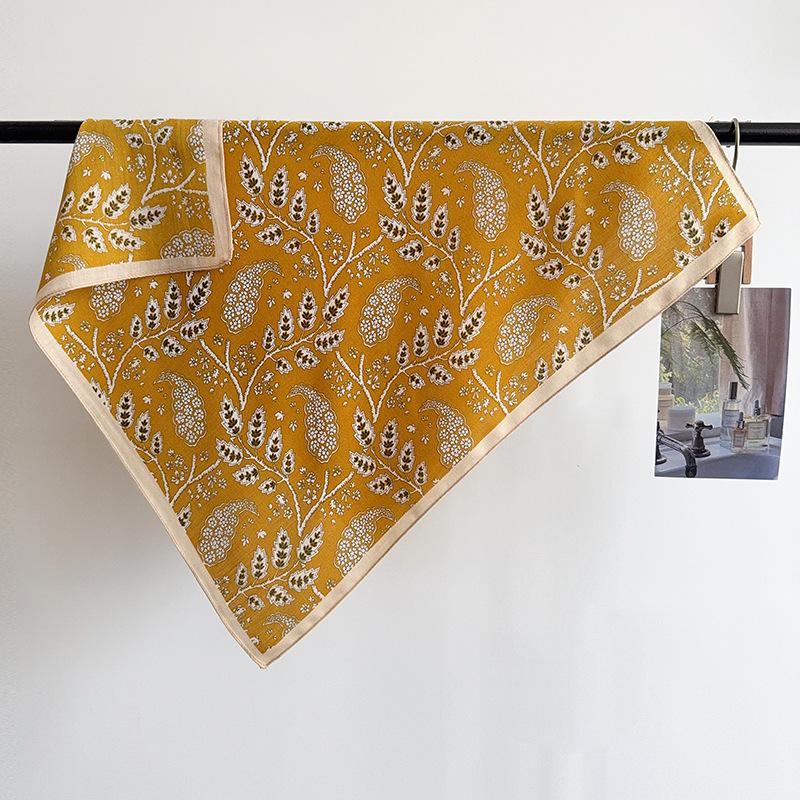 Korean Version of Versatile Silk Wool Feel Cashew Small Square Scarf Women's Autumn and Winter Herringbone Decorative Scarf Fashion Shawl Scarf