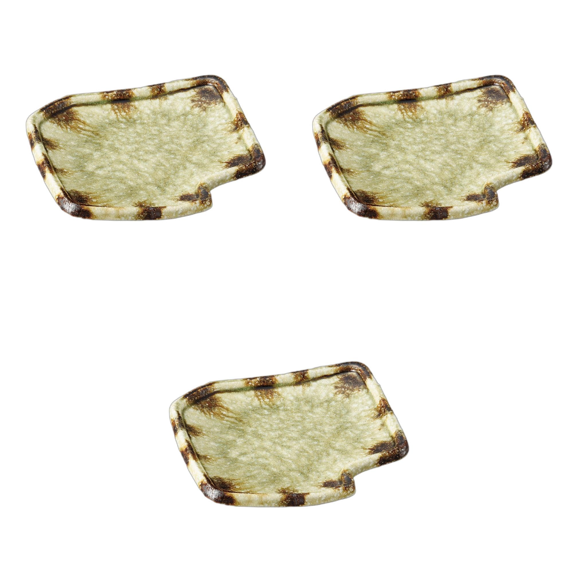 

Set of 3 Ash Glazed Appetizer Plates x x Irregular Shape Ceramic Plates by Setomonohonpo Key-Shaped [21 19.5 3.5 cm]