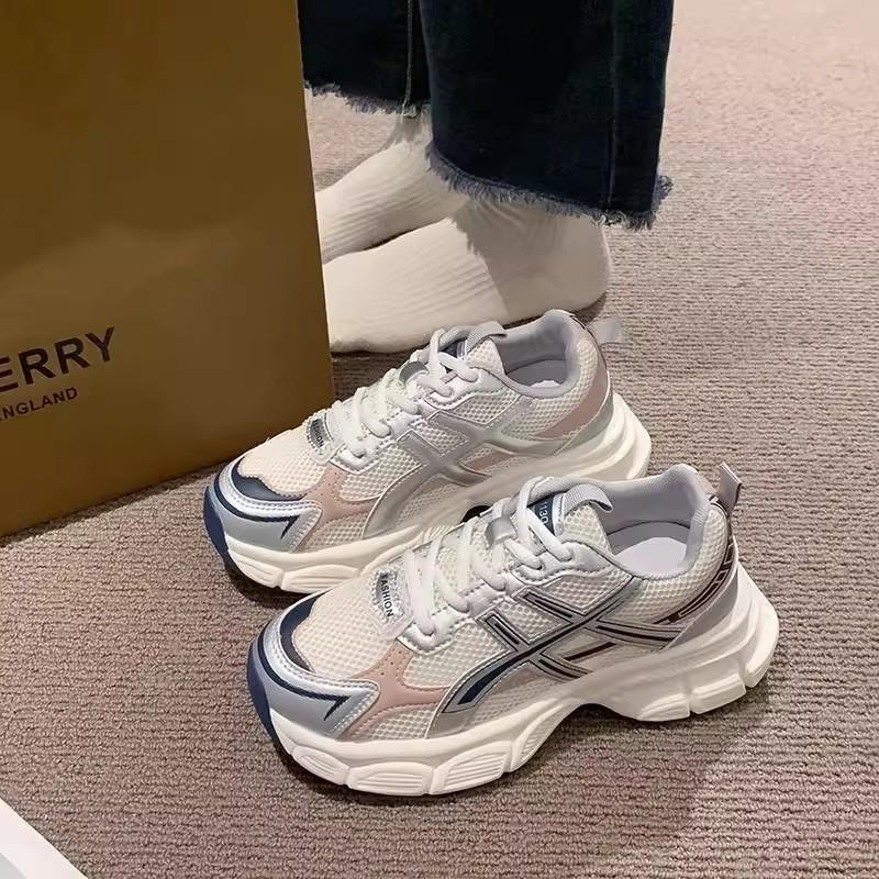 Height-increasing women's new spring and summer breathable mesh student running casual sports shoes