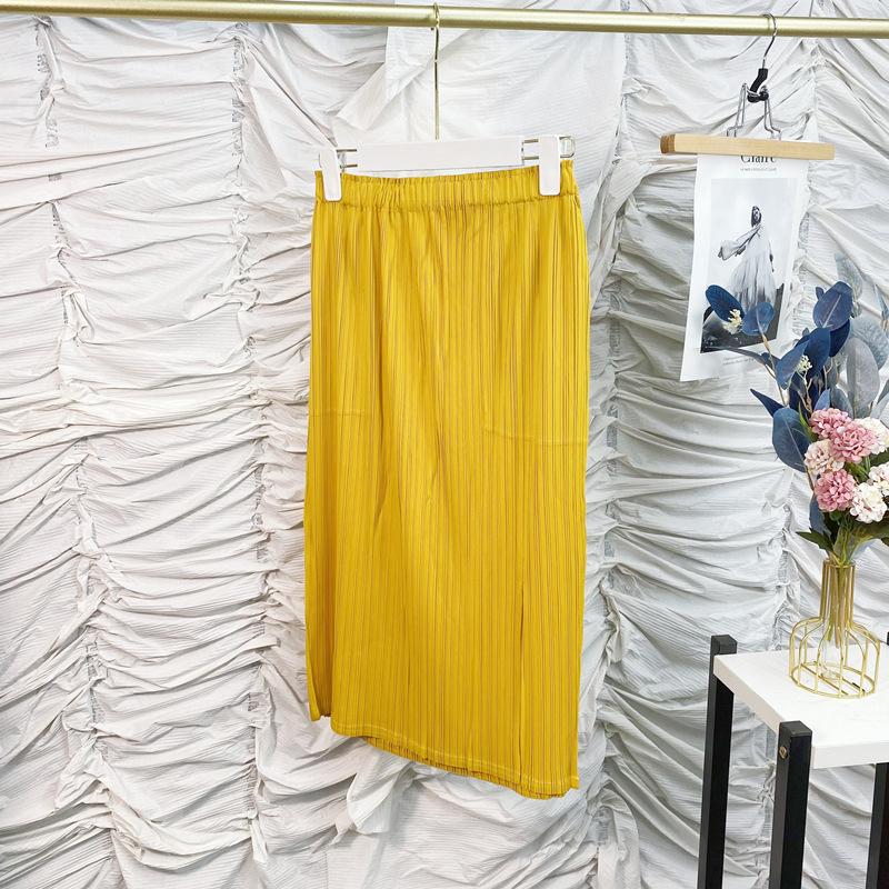 Kadın Miyake Pileli A-Kesim Etek, Büyük Beden, Yaz 2025 Koleksiyonu