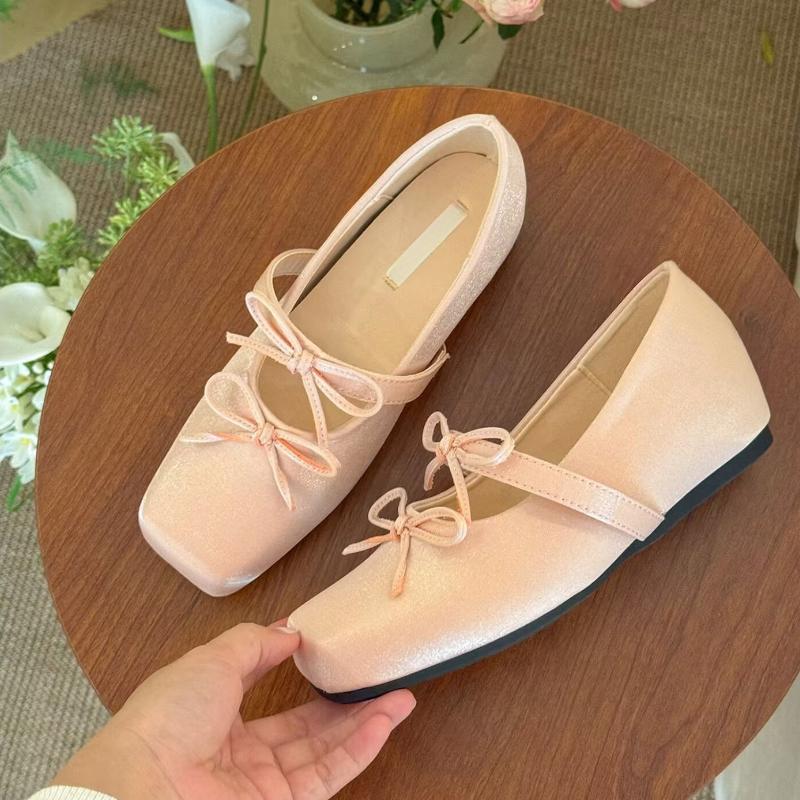 Women's Mary Jane Shoes Flat Sole Bow Square Toe Shoes Women Dress Leisure Satin Internal Height Sweet Zapatillas De Mujer